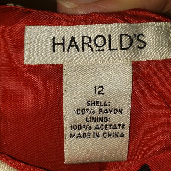 Harold's Size 12 Red & Black Skirt - Picture 3 of 3